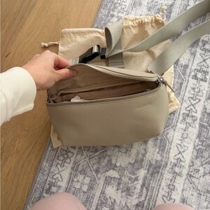 Monos Cross Body Purse/luggage